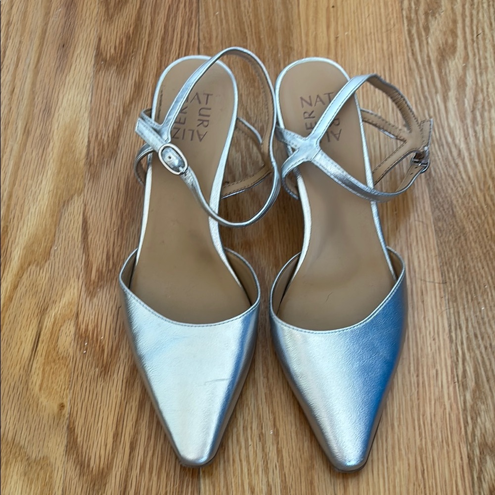 Naturalizer Silver Heels